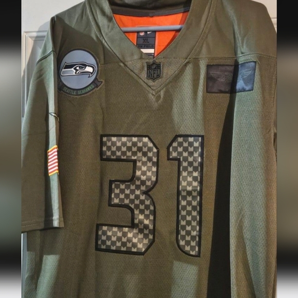 Seattle Seahawks Jersey - Picture 2 of 2